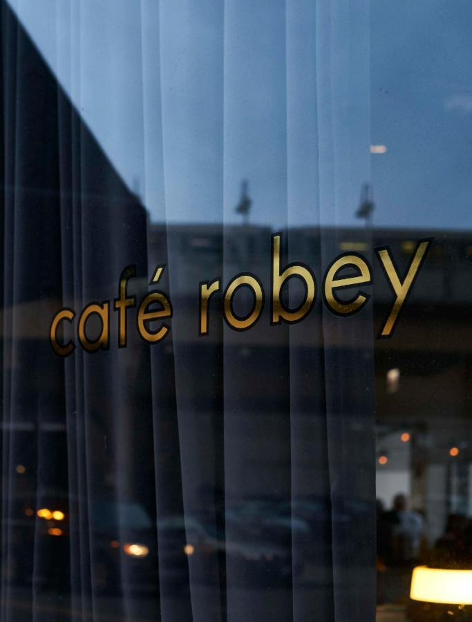 The Robey, Chicago, A Member Of Design Hotels Exterior photo